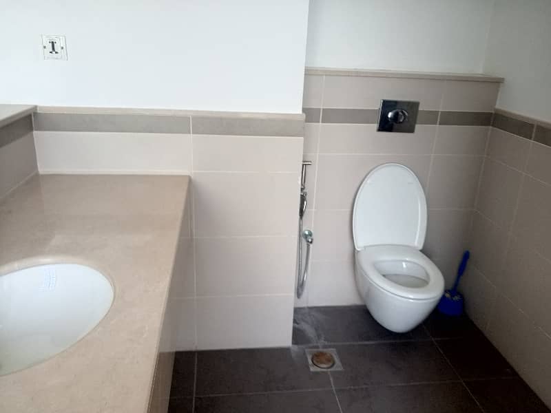 2 Bed Flat Plus Study Room, Attached Bath Approximately 3 Bed Attached Bath Best View 29