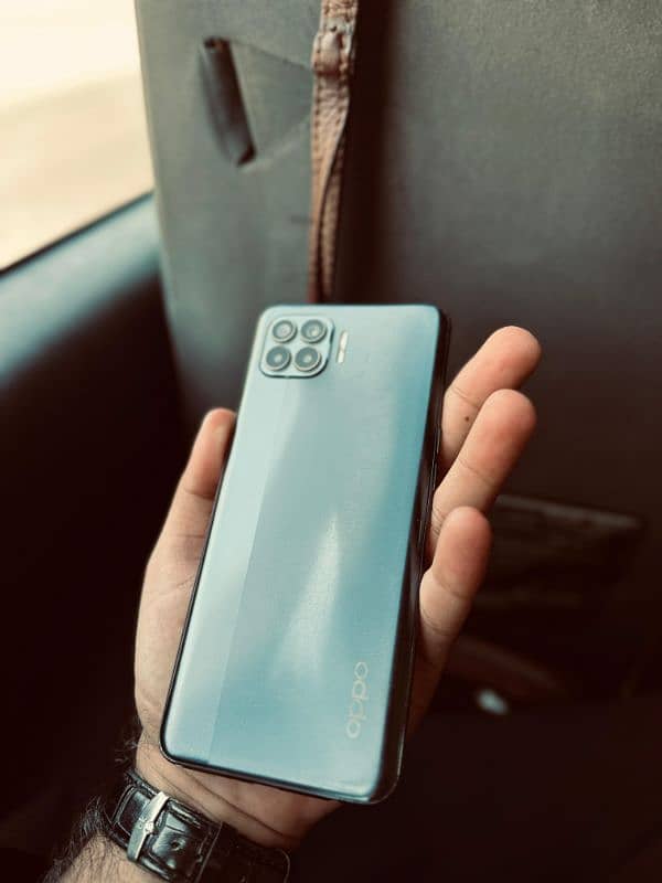 oppo f17pro 0