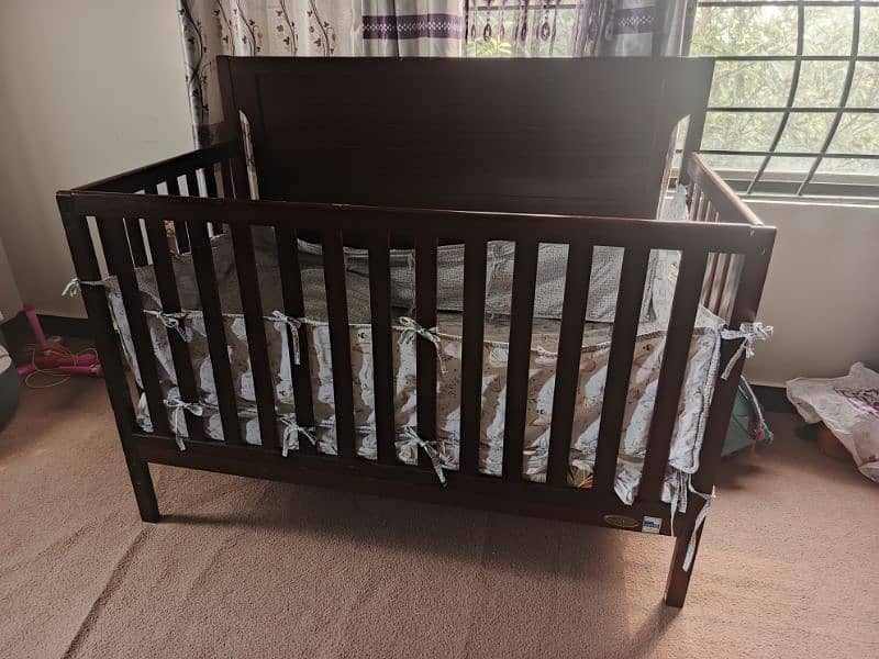 Baby Cot 0