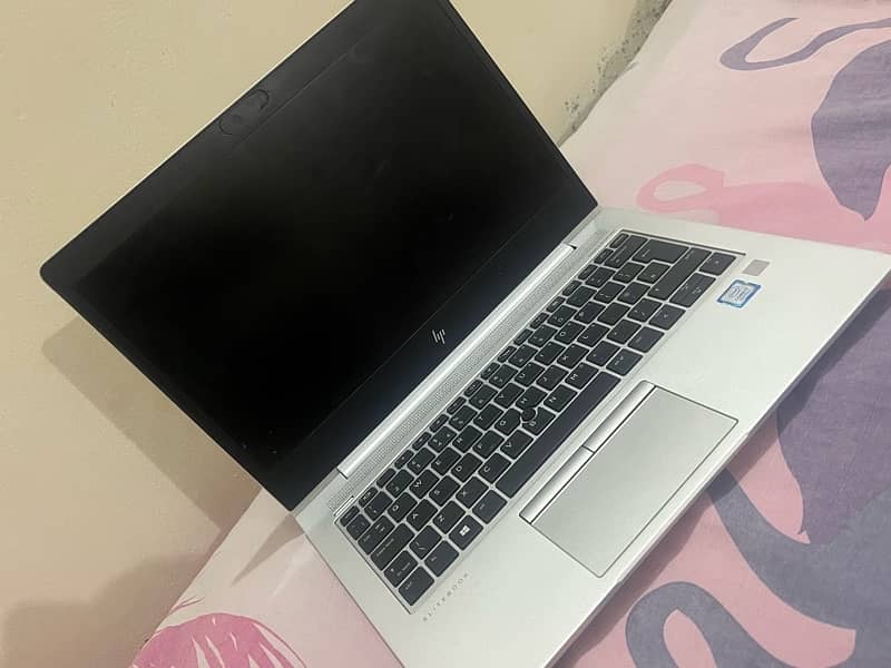 HP elitebook 256Gb 3