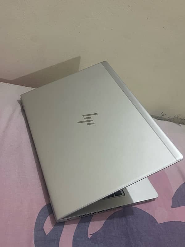 HP elitebook 256Gb 6