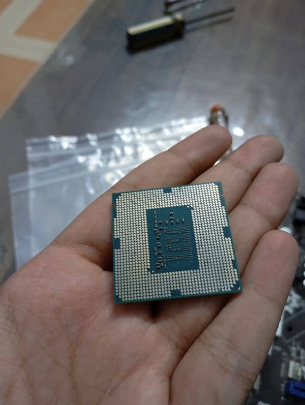 i5 4th gen (4590) only chip 0