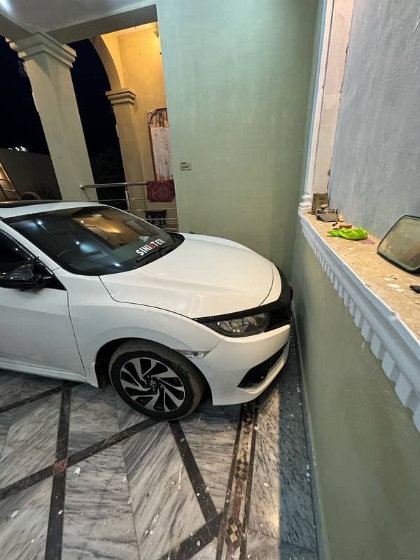 Honda Civic Oriel 2018 7