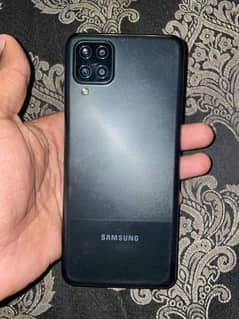 Samsung A12