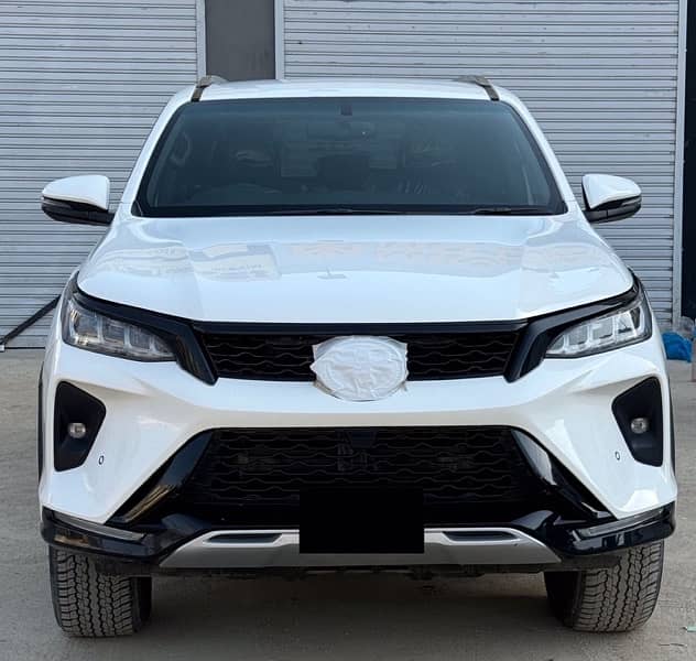 Toyota Fortuner Legender 2022 3