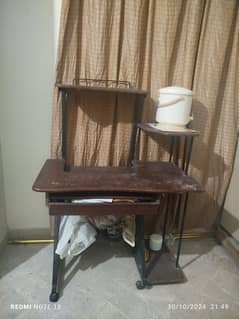 Computer Table & Chair