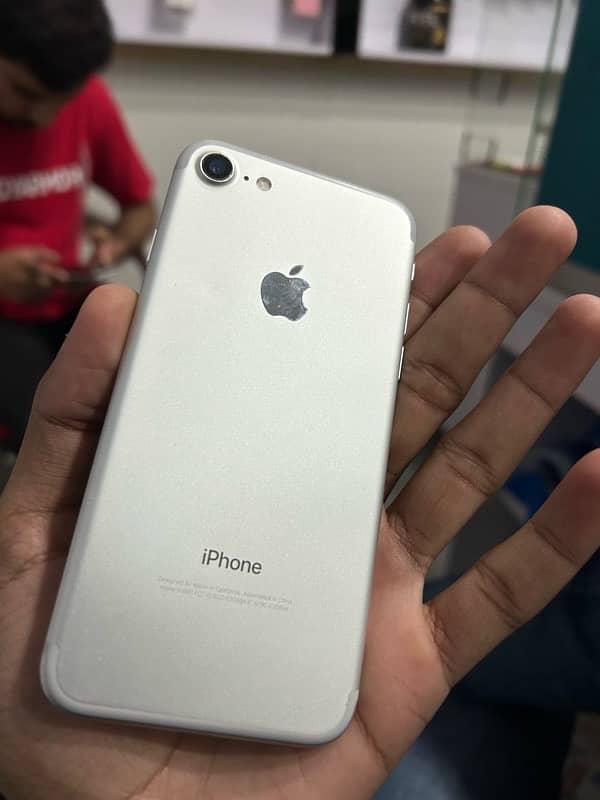 iPhone 7 PTA Approved 0