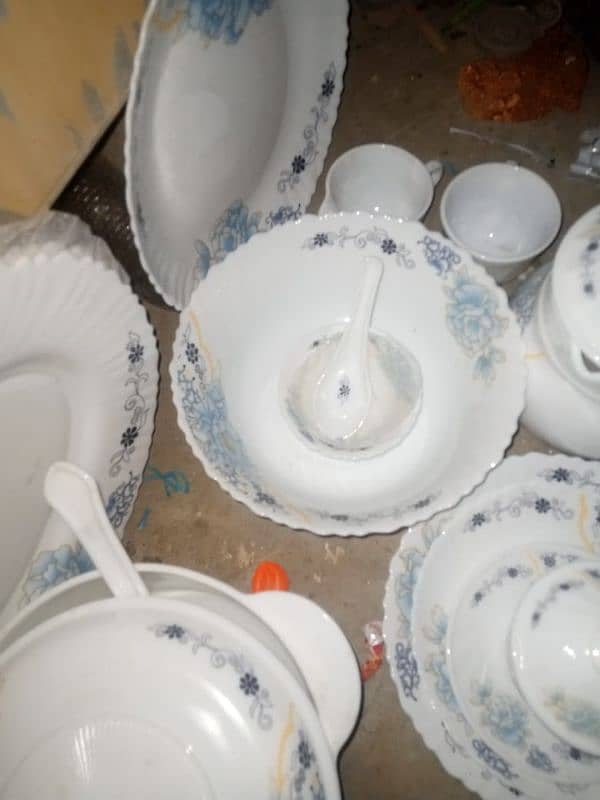 Marble 72 pieces Dinner Set 4