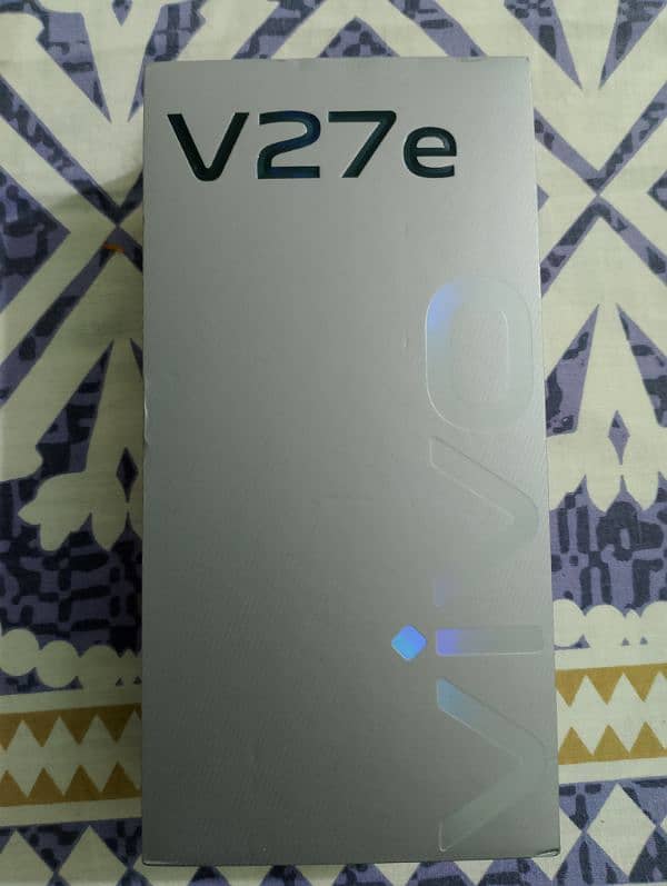 VIVO V27e 0