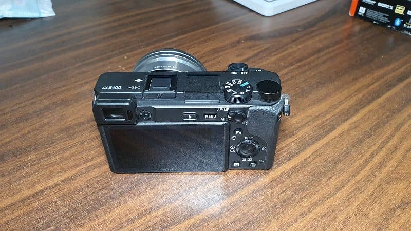 Sony a6400 (10/10) Like new Mirrorless 2