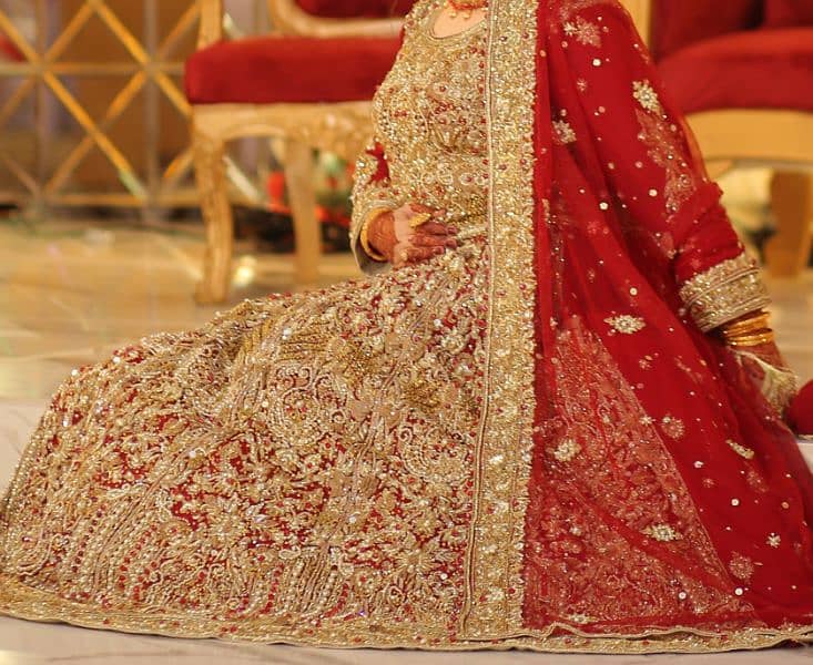 bridal lehenga| Barat dress 0