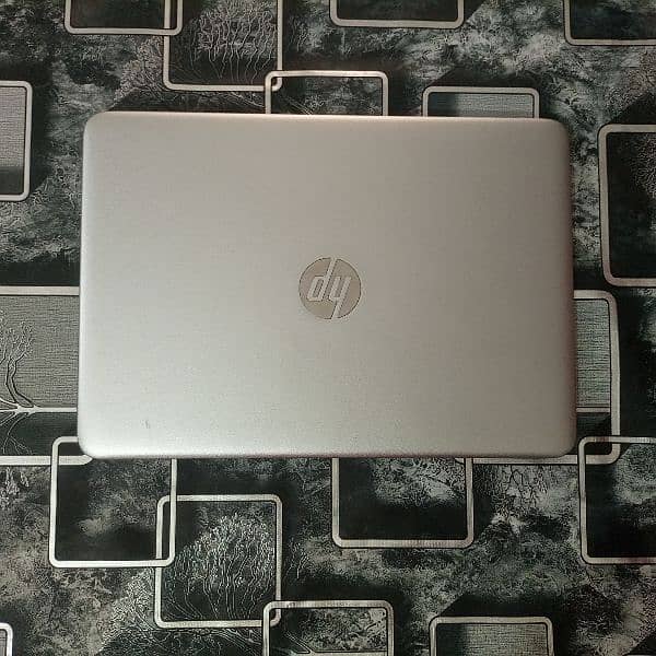 HP 840 G3 0