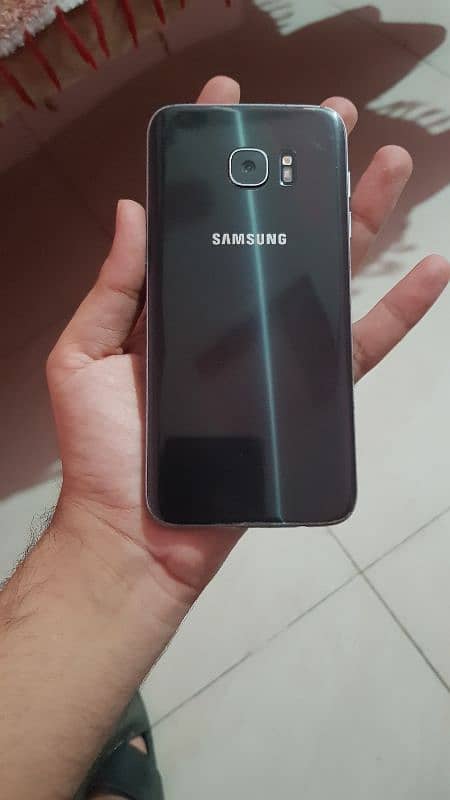 Samsung s8 edge 1