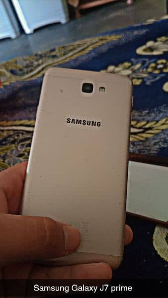 Samsung Galaxy J7 prime 3/32 3