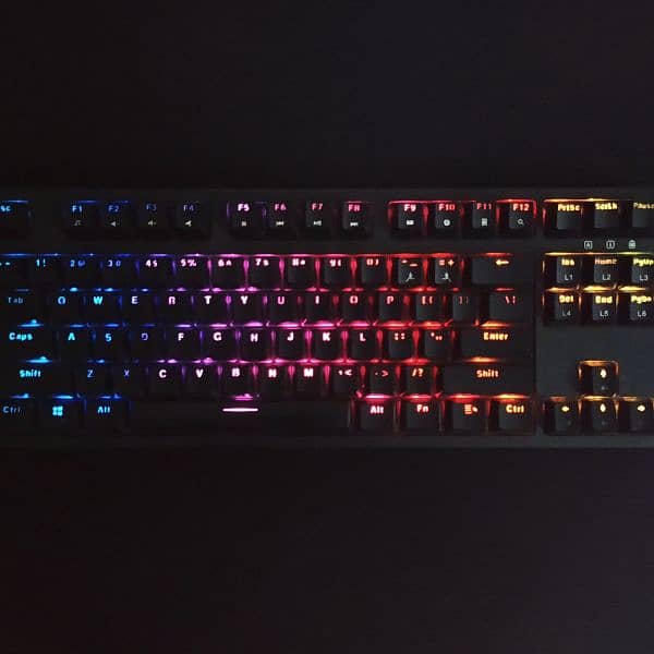 Aukey mechanical RGB Keyboard TKL 87 0