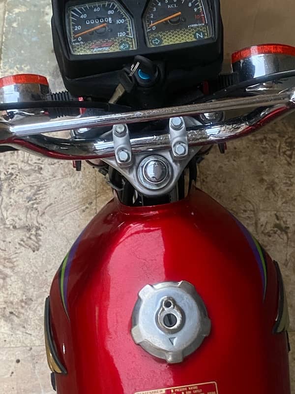 HONDA CG 125 2016/2017 RED COLOUR 17