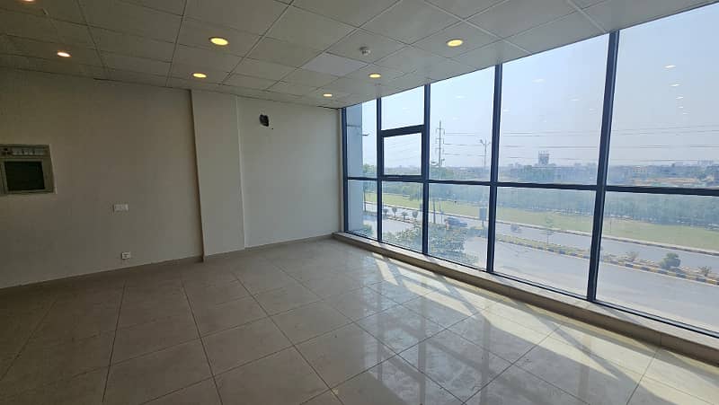 Prime Main Boulevard Exposure! 4th Floor Commercial Space in DHA Phase 6 2