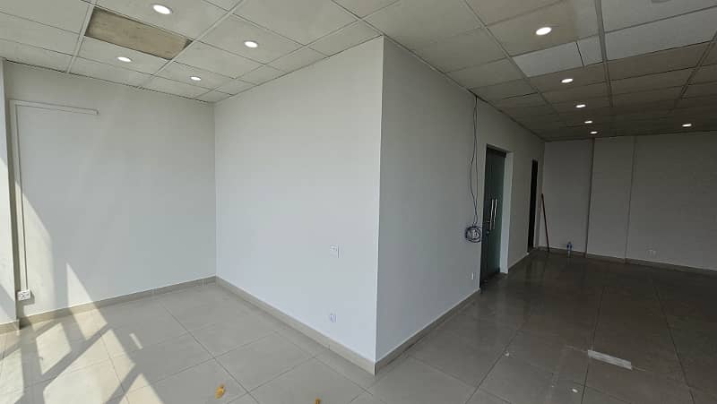 Prime Main Boulevard Exposure! 4th Floor Commercial Space in DHA Phase 6 5