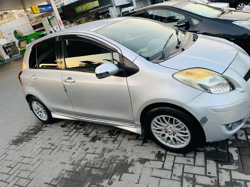 Toyota Vitz 2007 8