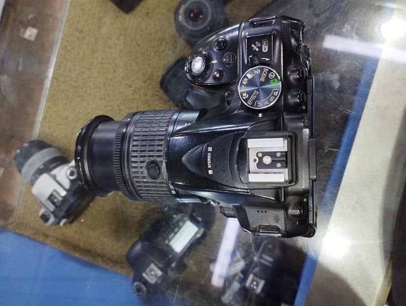 NIKON D5300 WITH KIT LENSE 18-55 , ZUBAIR 03212750897 2