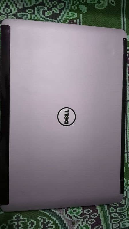 Dell latitude E6440  i7 0