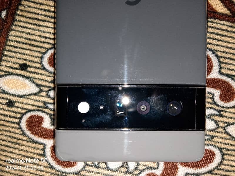 I am selling pixel 6 pro 7