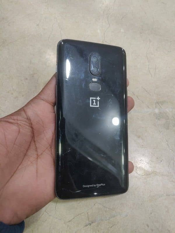 OnePlus 6 8/256 1