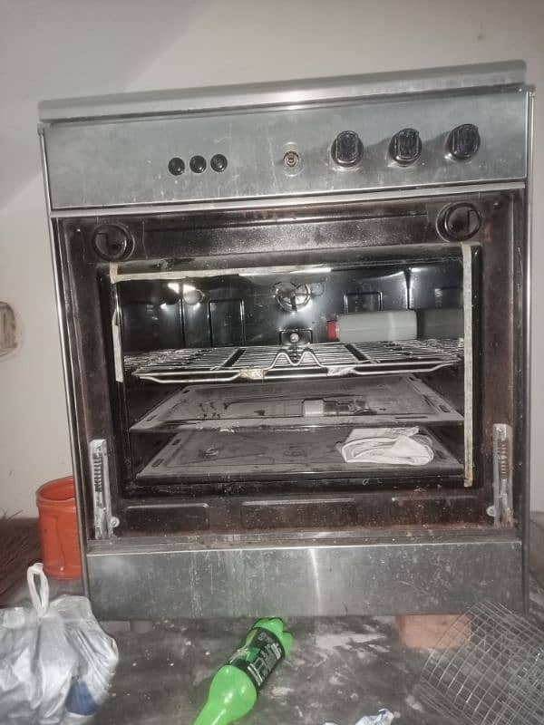 iron stove + Gas oven 0