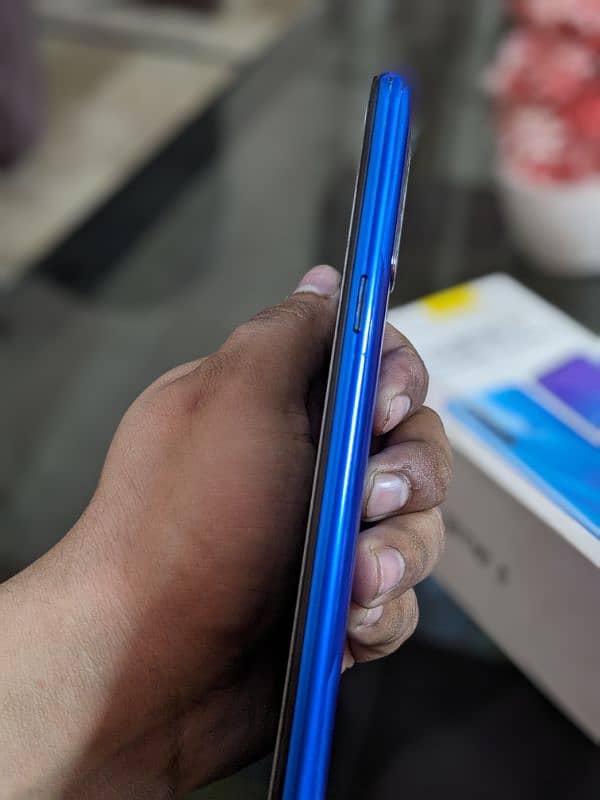 REALME 5 4/64 PTA OFFICIAL APPROVED WITH BOX 5