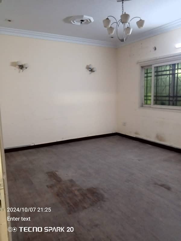 Commercial Space Available For Rent *Code(12780)* 11