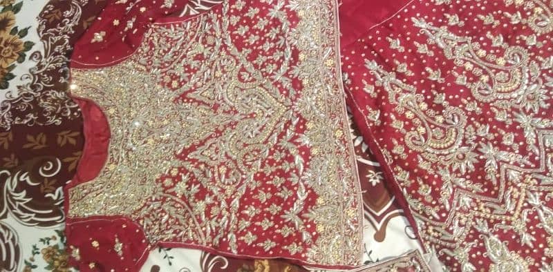 Bridal lehnga only 1 time used new condition 3