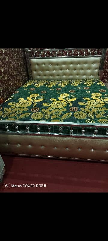 king bed without mattress 2