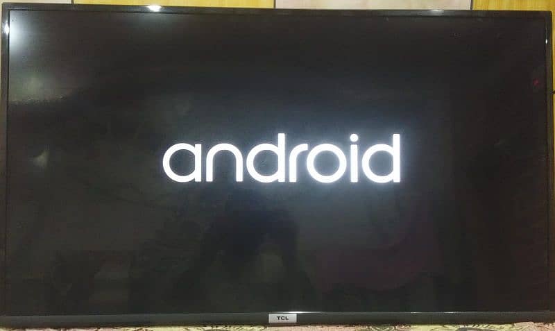 TCL ANDROID LED TV 40" MODEL 40S6500 FOR SALE 1