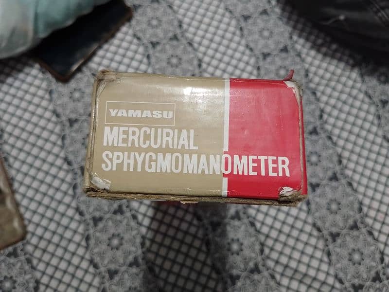 YAMASU MERCURIAL SPHYGMOMANOMETER 1