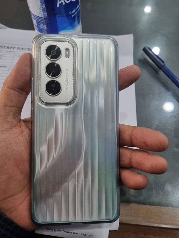 Oppo Reno 12 1