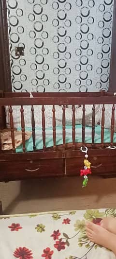 baby cot