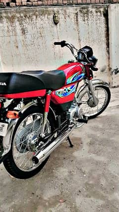 Honda cd70 in lush condition 23/24