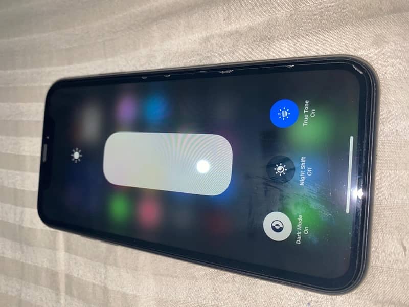 iPhone xr non pta factory unlocked 64gb 3