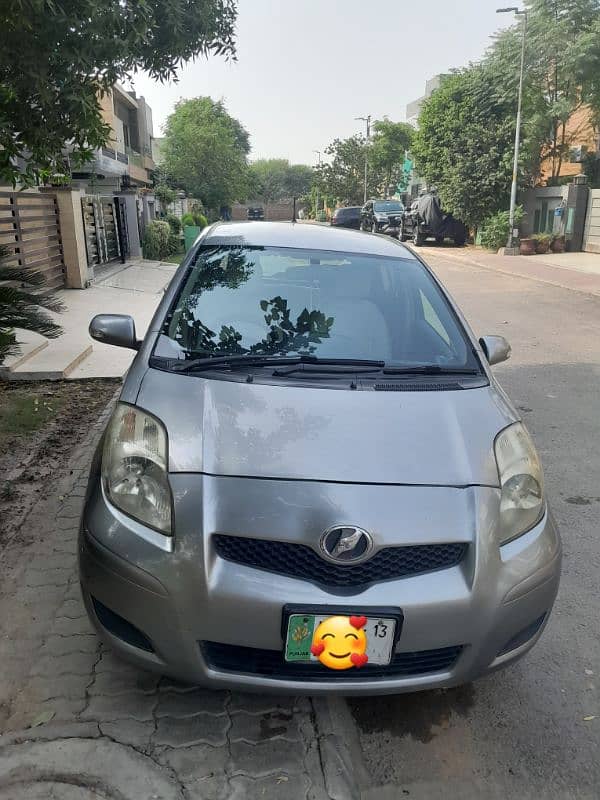 Toyota Vitz 2010/2013 17