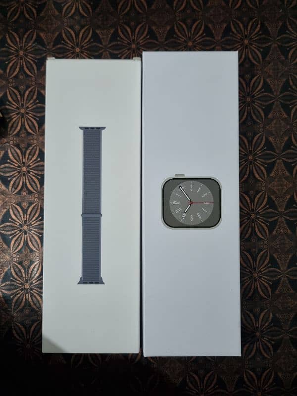 Apple logo watch series 9 4