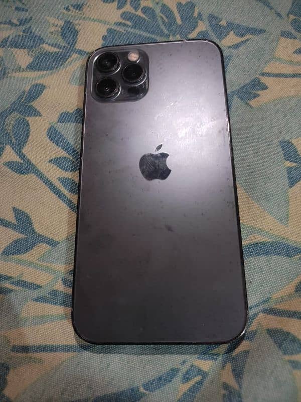 I phone 12 pro 0