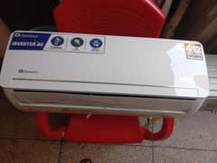 Ac 1 Ton Aura X inverter  10/10 condishion 100% janwan