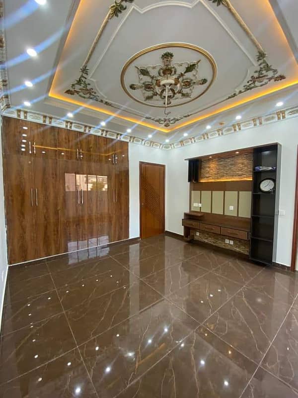 10 Marla Luxury House for Rent in DHA Phase 5- Book Now 19