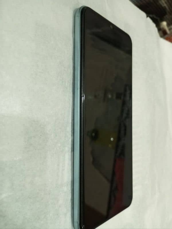 Vivo Y21 For Sale 4