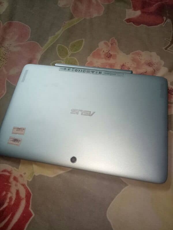 BEAUTY ASUS LAPTOP 1