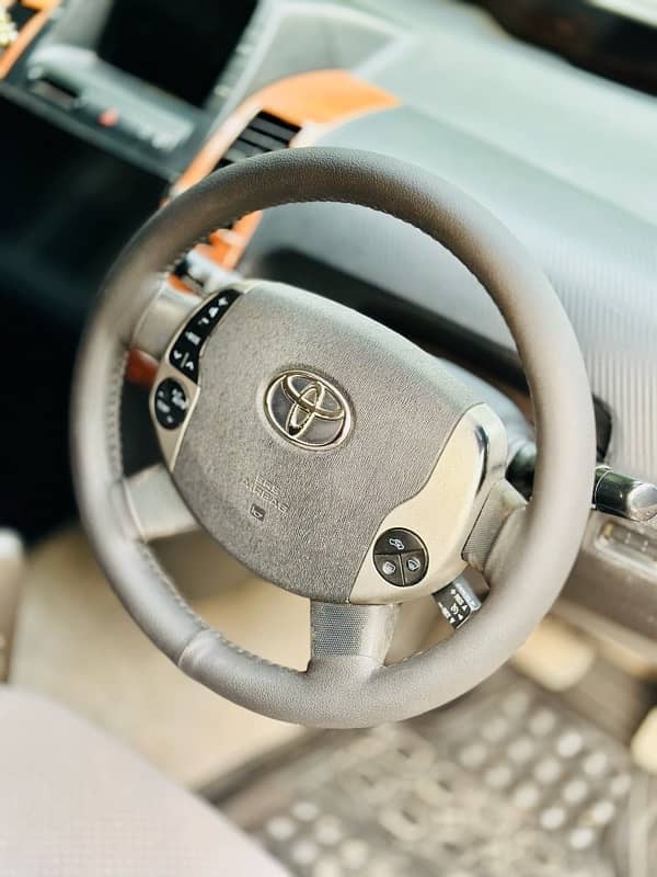 Toyota Prius 2010 9