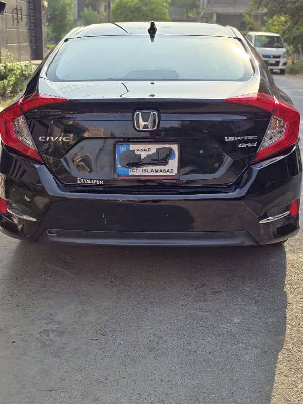 Honda Civic Oriel 2021 15