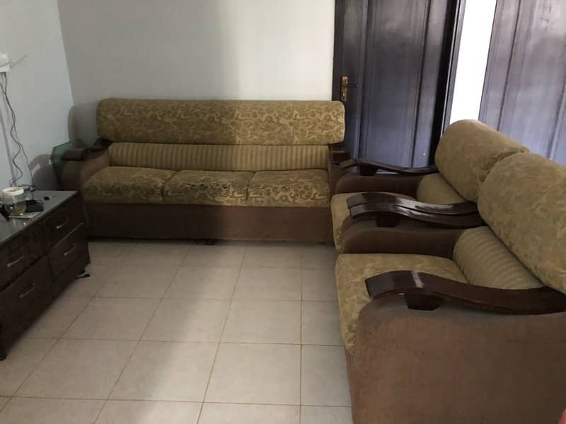 5 Seater Sofa Set 0