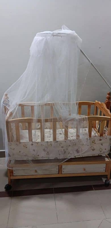 Baby cot 0