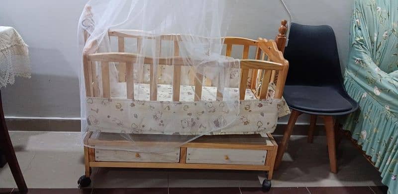 Baby cot 1